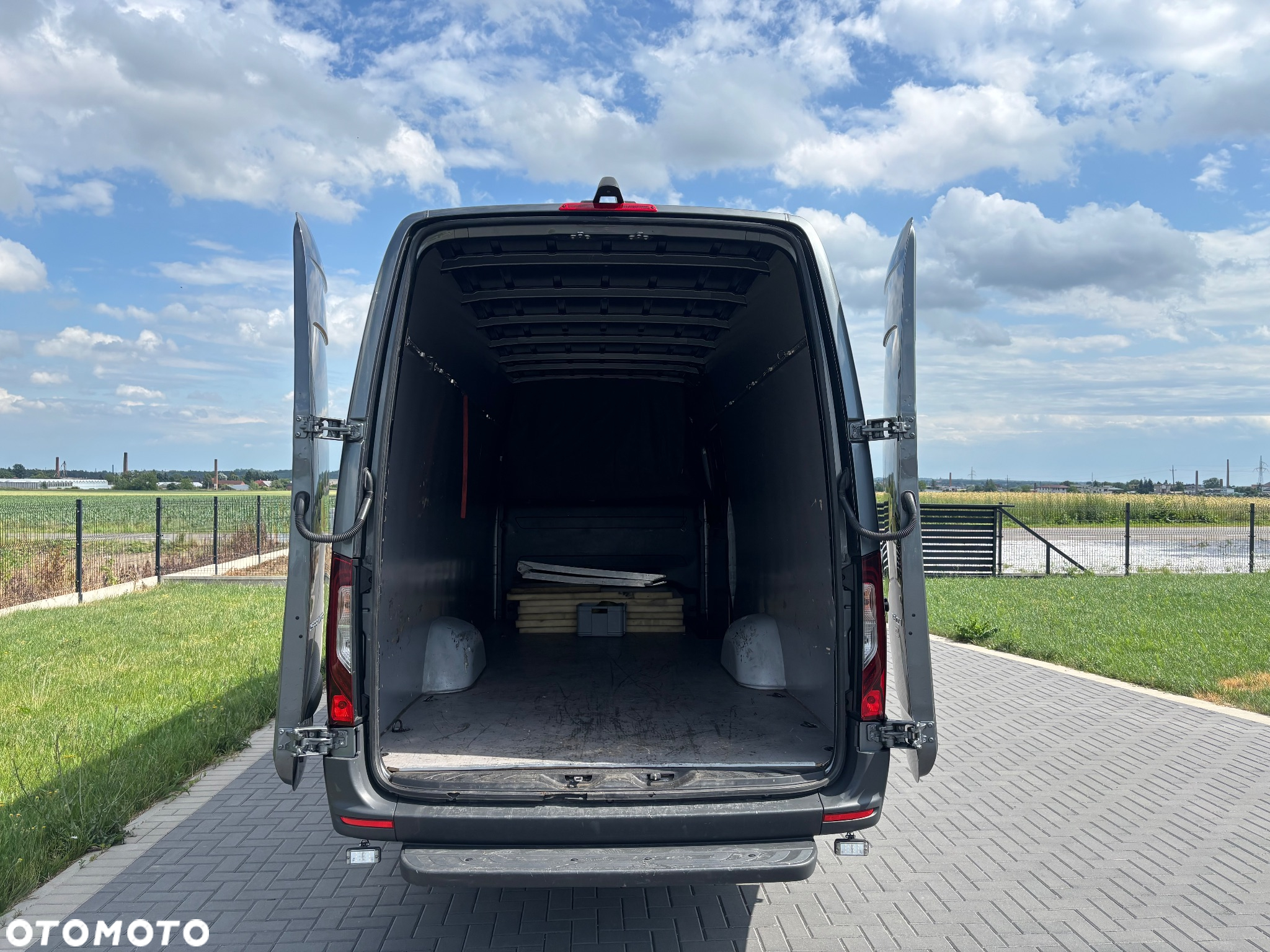 Mercedes-Benz Sprinter 3.0 - 11