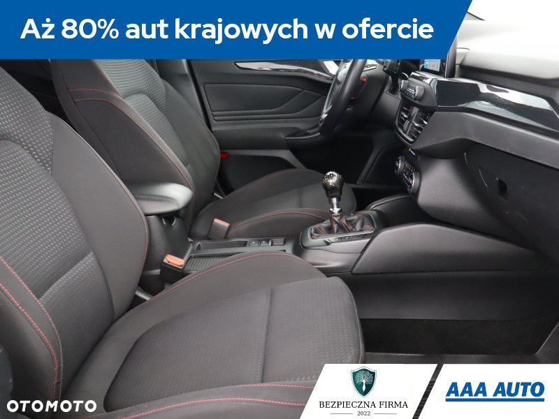 Ford Focus - 11