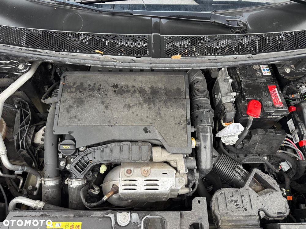 Peugeot 5008 PureTech 130 EAT8 Stop & Start Crossway - 21