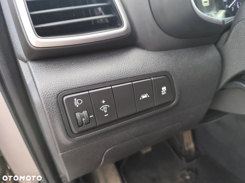 Hyundai Tucson 1.6 CRDi 2WD Trend - 23