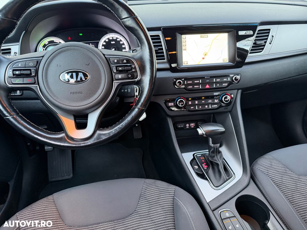 Kia Niro 1.6 GDI HEV 2WD OPF Aut. Spirit - 19