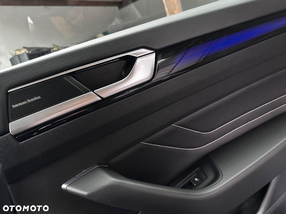 Volkswagen Arteon Shooting Brake 2.0 TDI SCR 4Motion DSG R-Line - 23