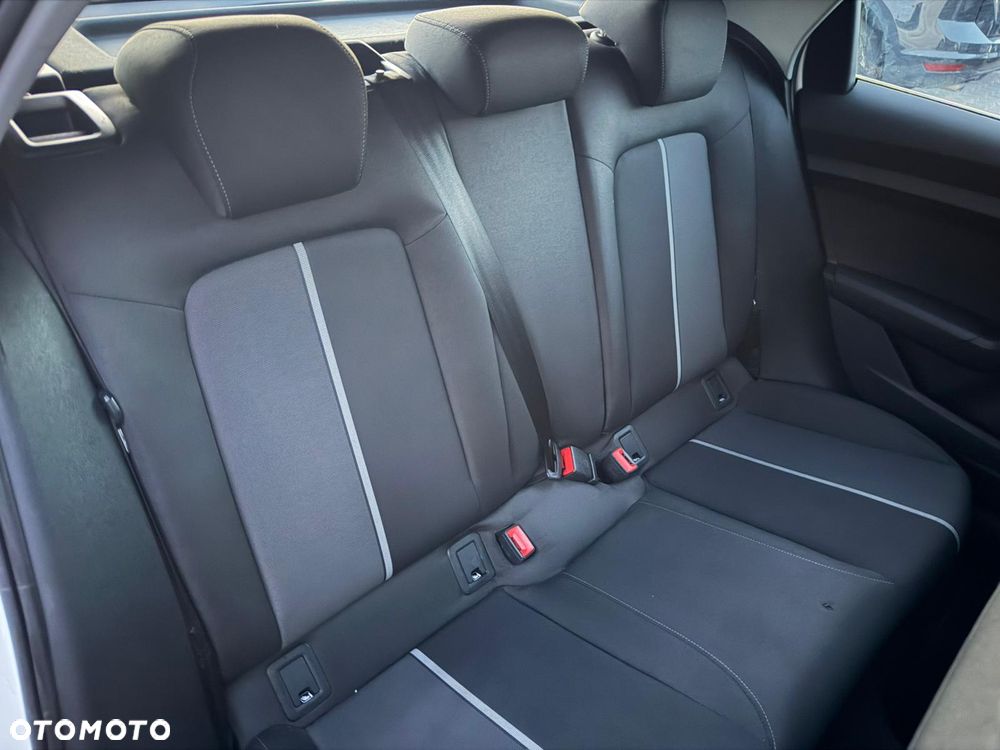 Audi A1 Sportback 30 TFSI - 13