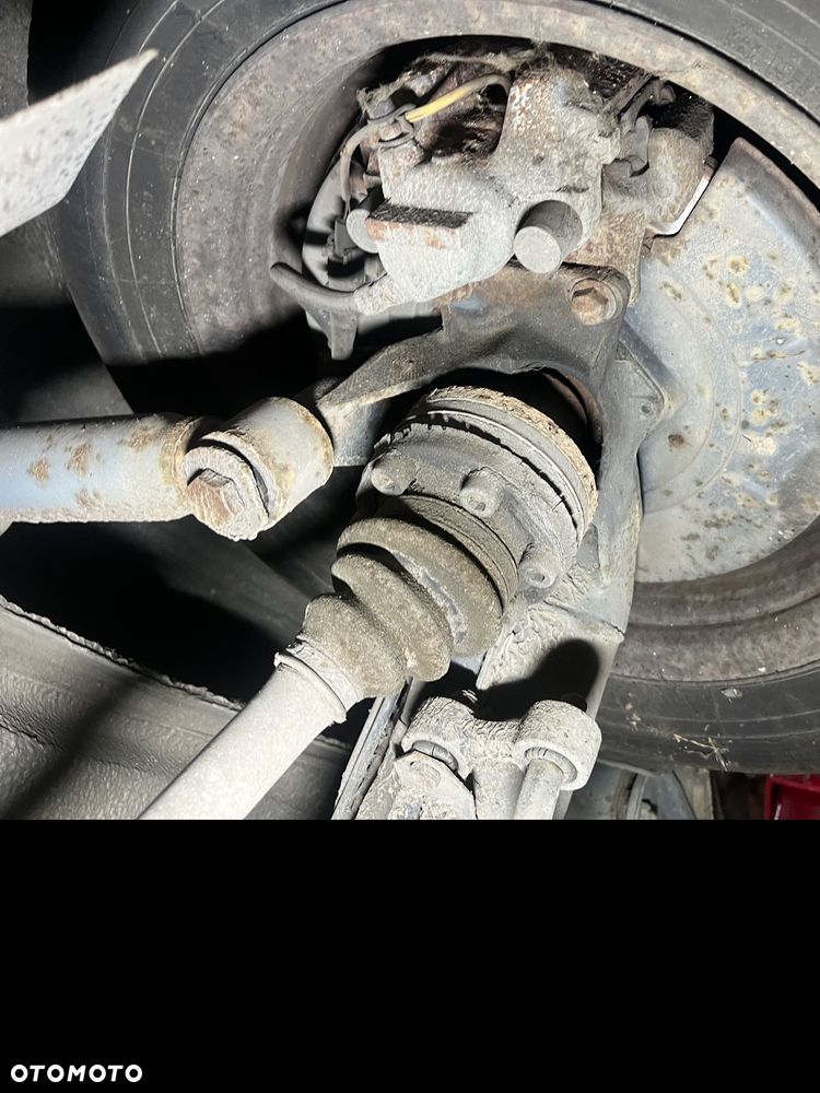 BMW Seria 5 - 34