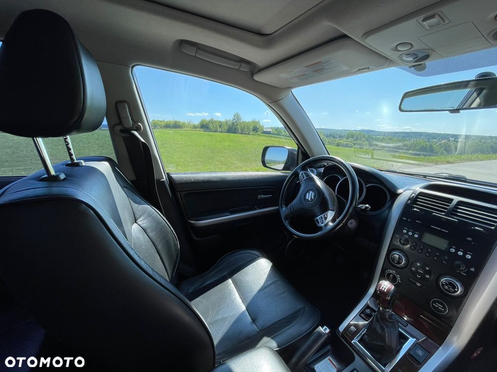 Suzuki Grand Vitara 1.9 DDiS - 19