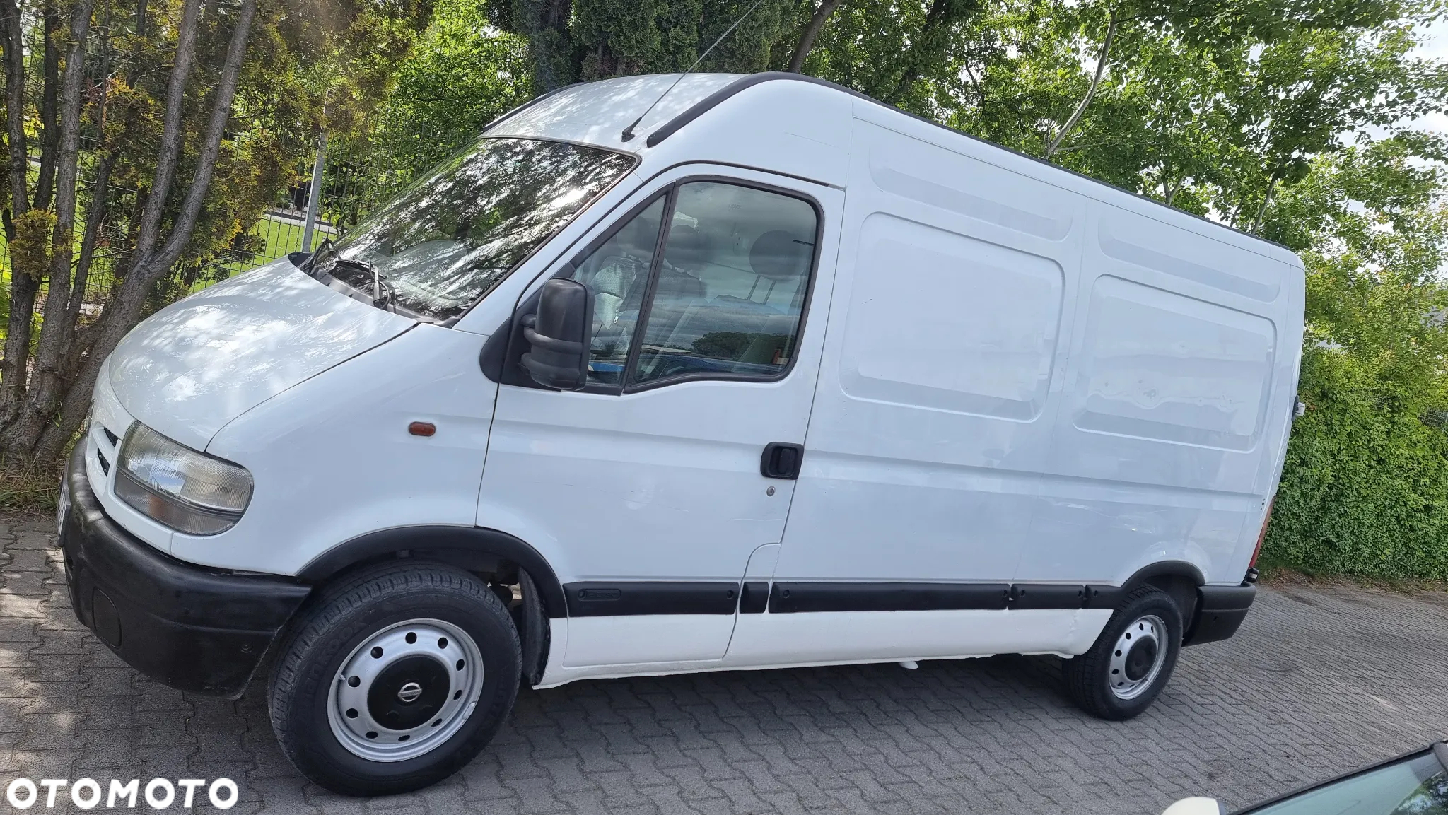 Nissan INTERSTAR - 16