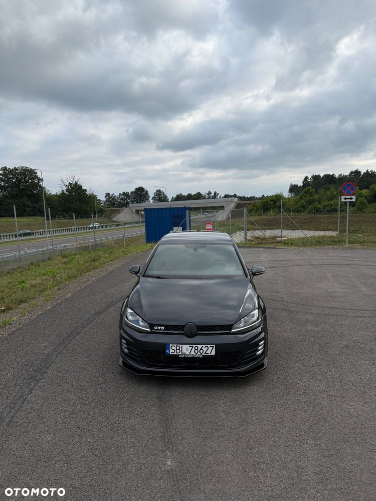 Volkswagen Golf 2.0 TDI BMT GTD DSG - 8