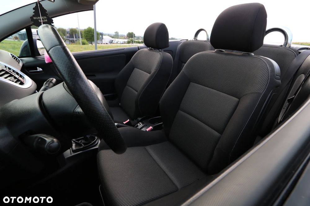 Peugeot 207 CC - 5