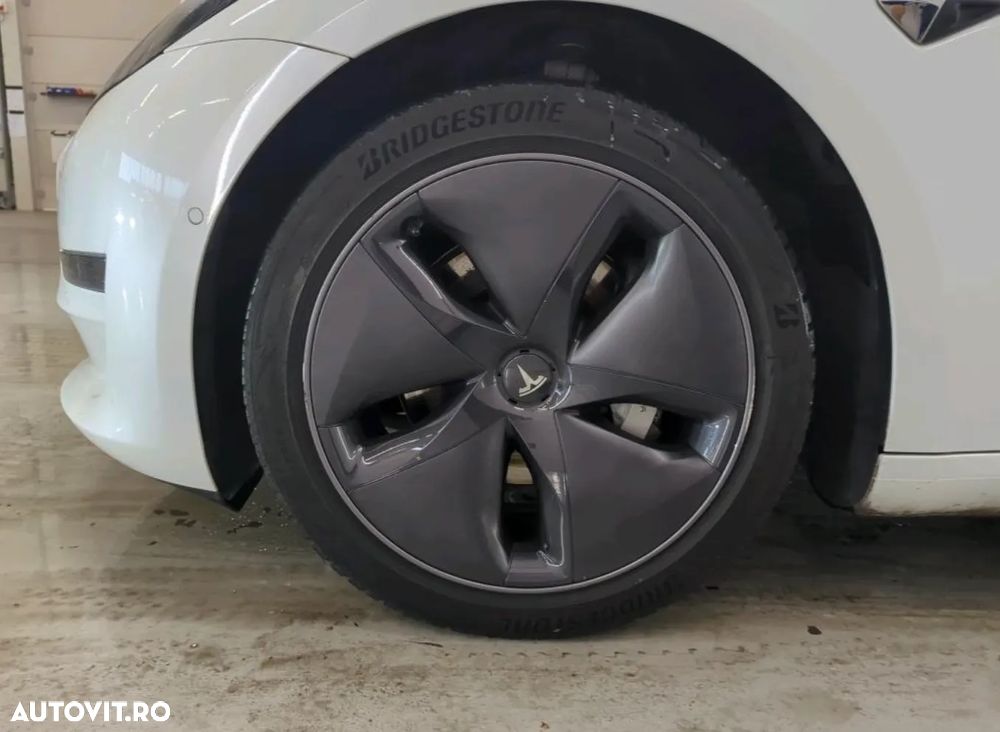 Tesla Model 3 AWD Dual Motor - 16