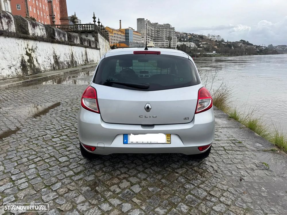 Renault clio 1.5 dci - 7