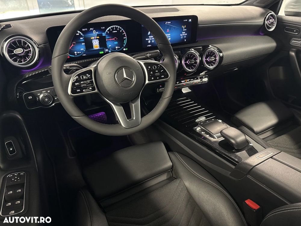 Mercedes-Benz A 250 e Aut. - 12