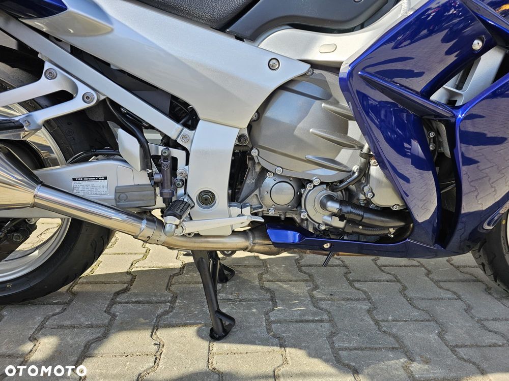 Yamaha FJR - 26