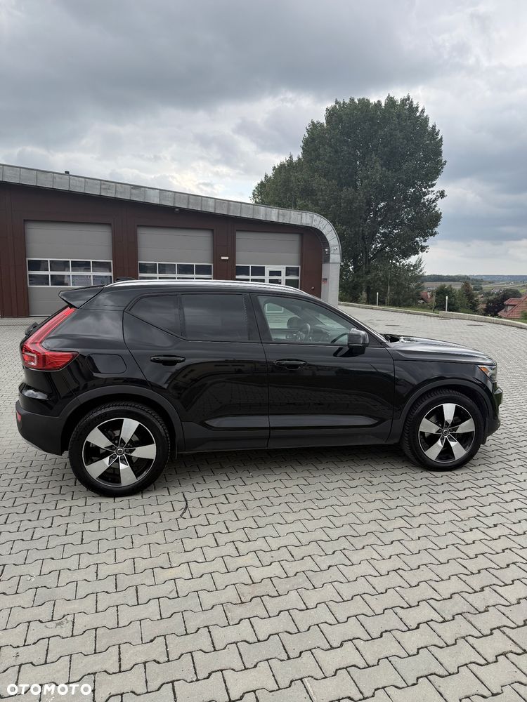 Volvo XC 40 T5 AWD Geartronic Momentum - 20