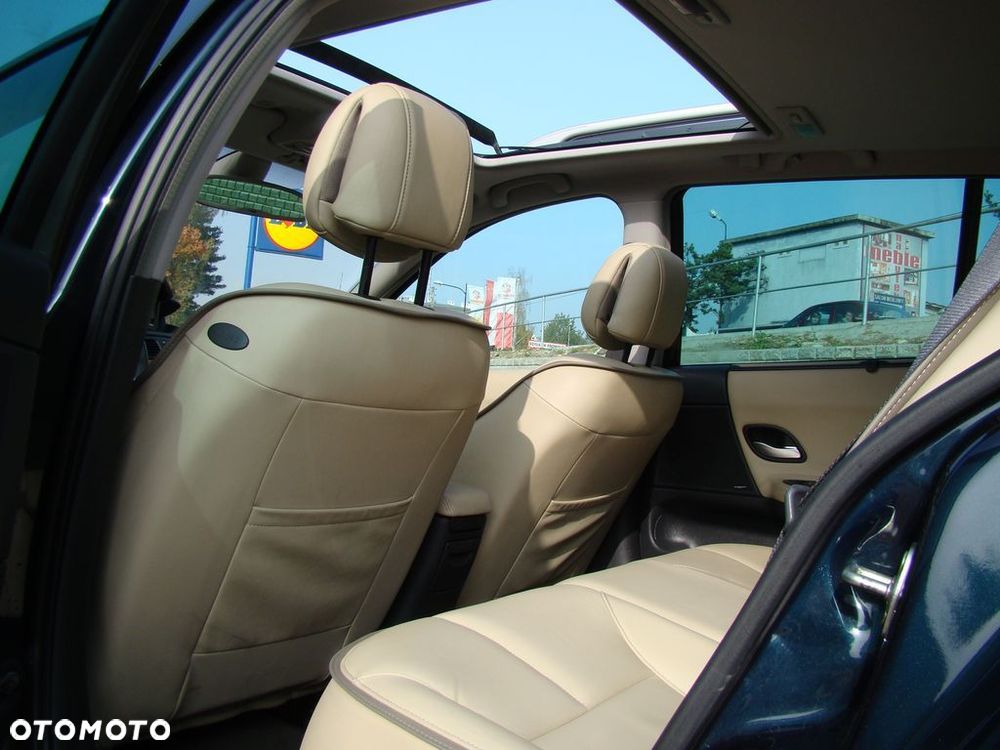 Renault Laguna 2.0 DCi Initiale - 20