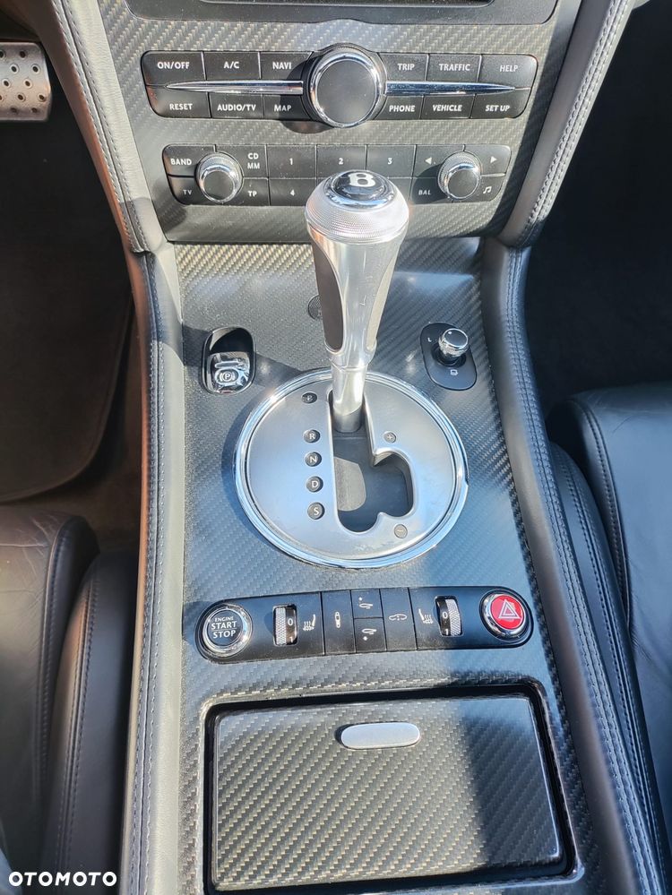 Bentley Continental GT - 20