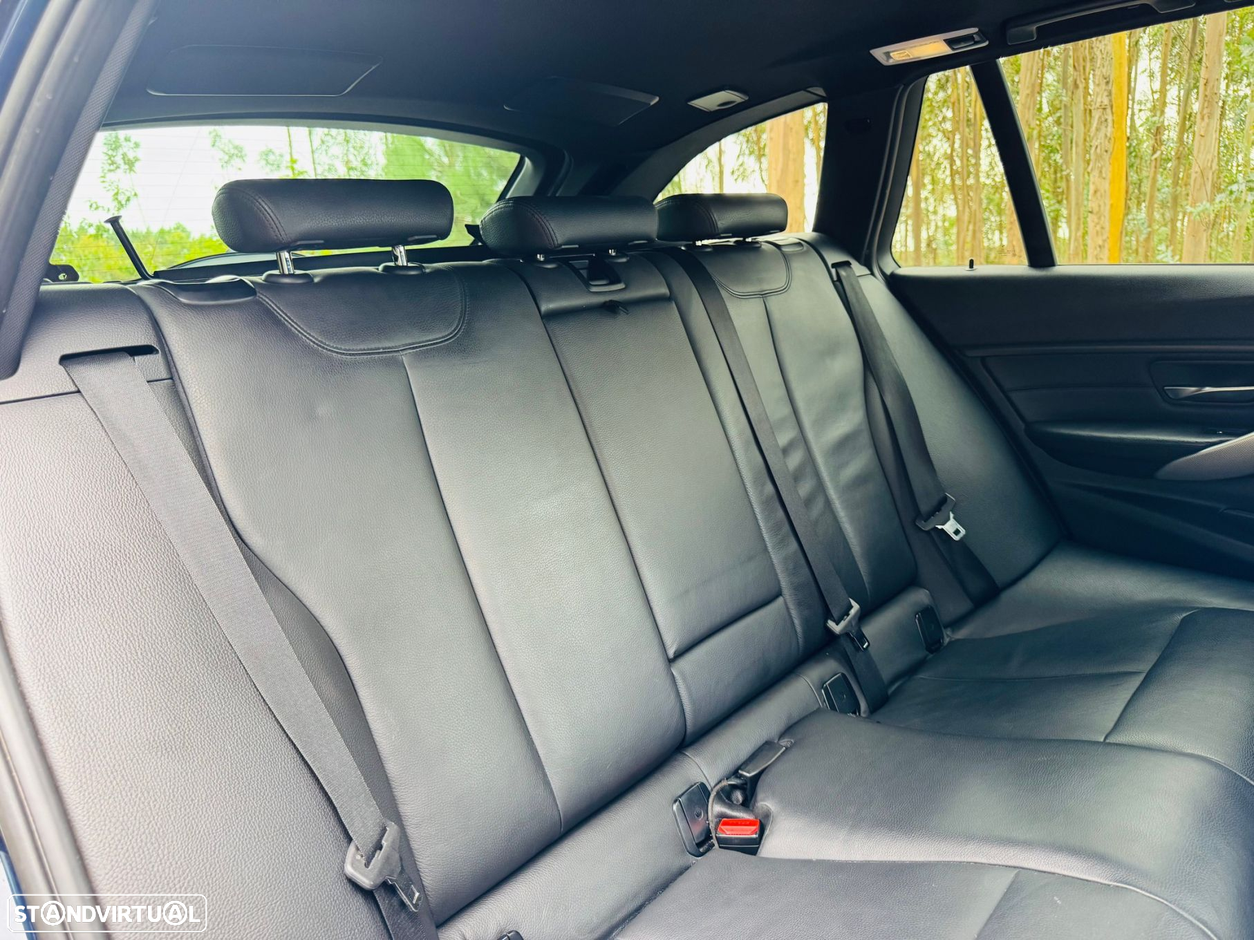 BMW 320 d Touring Auto Pack M - 53