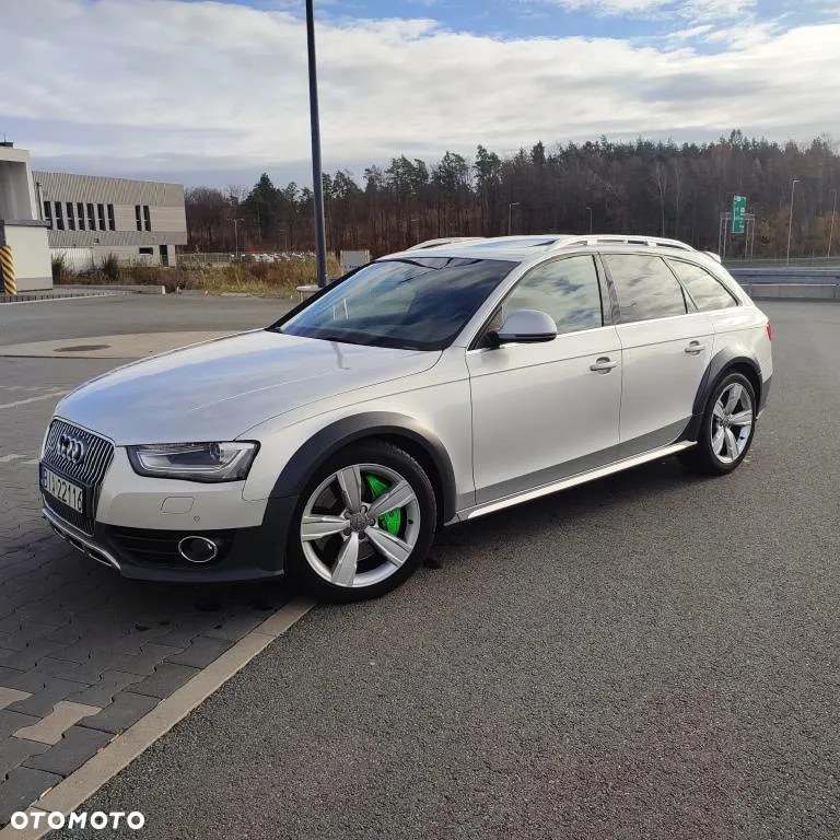 Audi A4 Allroad 2.0 TFSI Quattro S tronic - 4