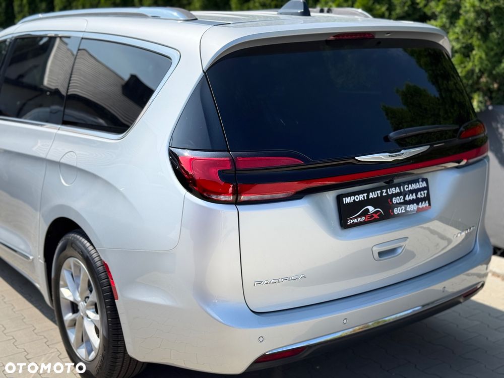 Chrysler Pacifica - 7