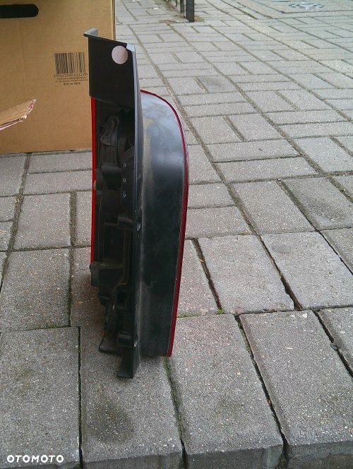 VW T6 7LA PRAWA TYLNA LAMPA DRZWI ORYGINAŁ 7LA945096L - 5