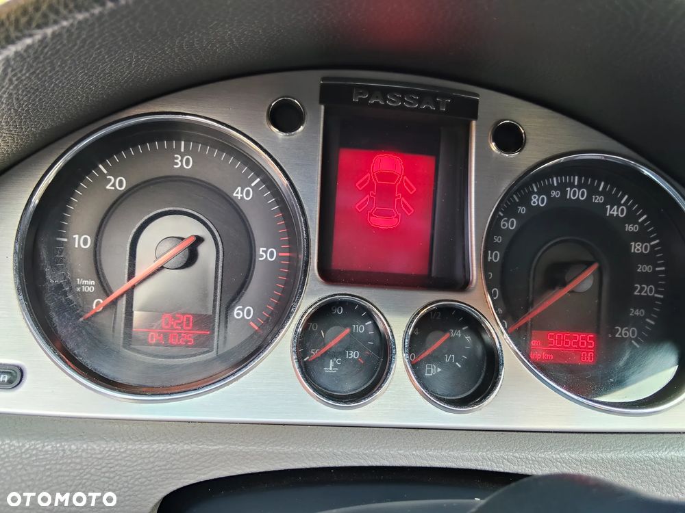 Volkswagen Passat 1.9 TDI Comfortline - 7