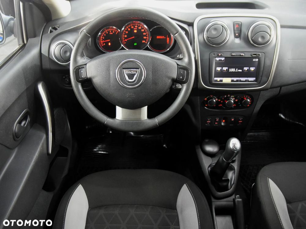 Dacia Sandero Stepway - 18
