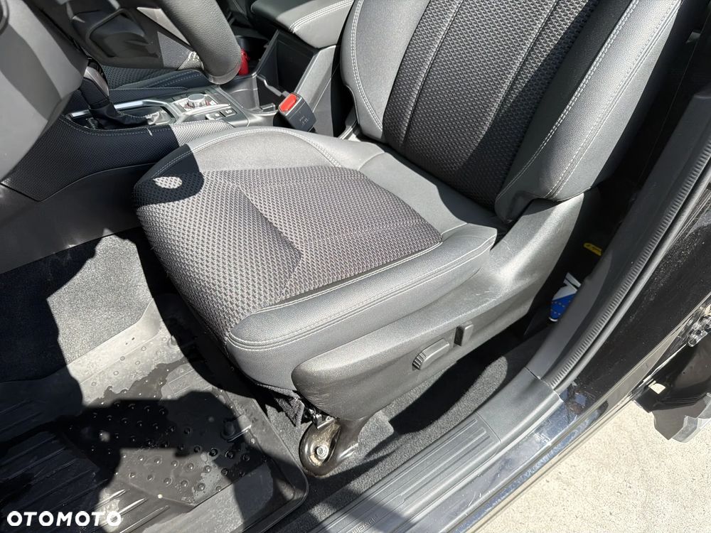 Subaru Forester 2.0i-L Platinum (EyeSight) Lineartronic - 13