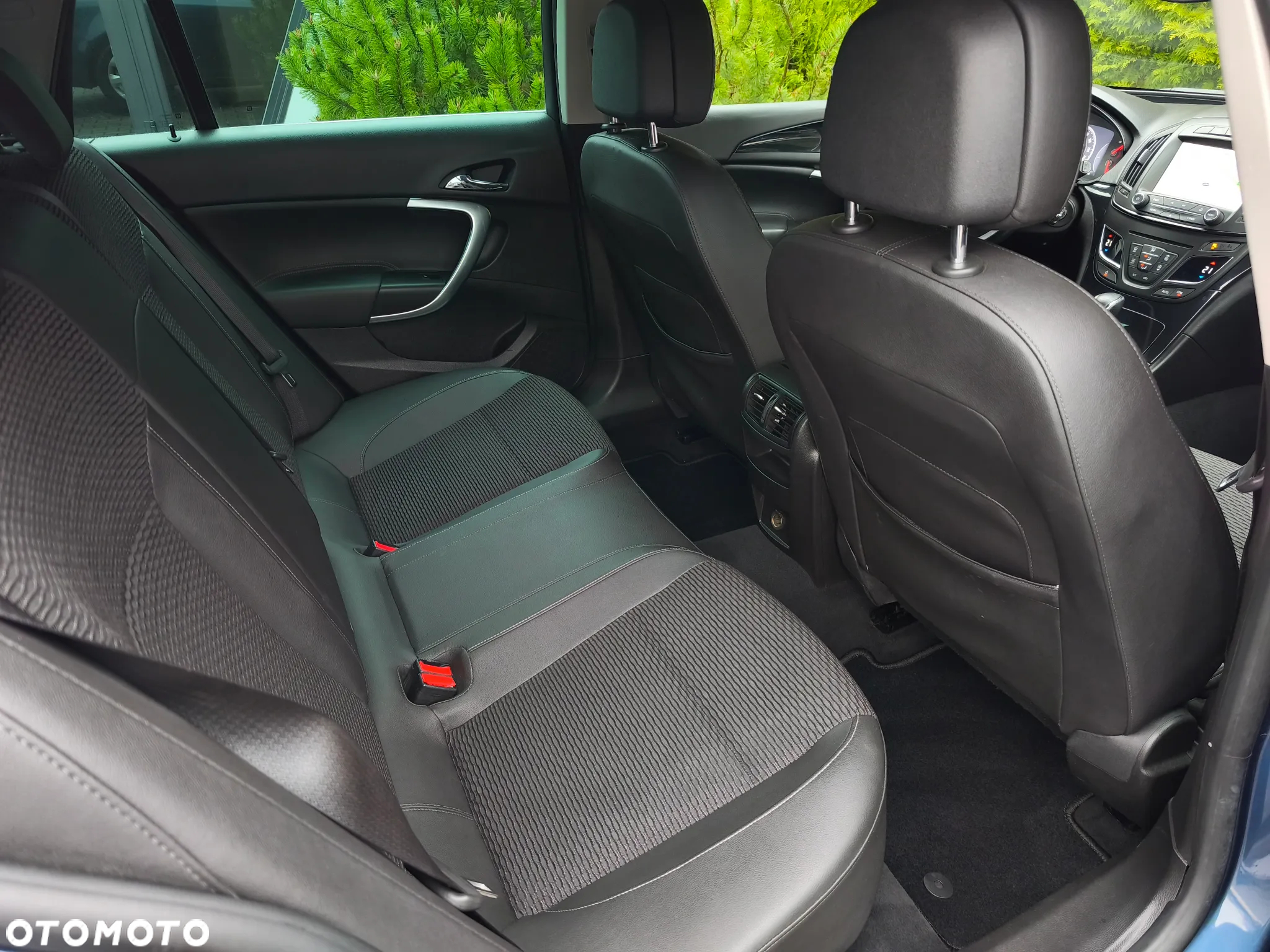 Opel Insignia - 18
