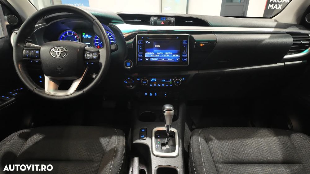 Toyota Hilux 2.4D 150CP 4x4 Double Cab AT Style - 16