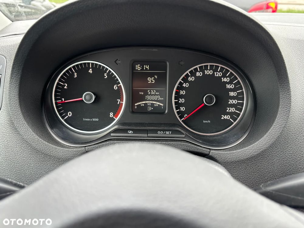 Volkswagen Polo 1.2 Trendline Optimum - 22