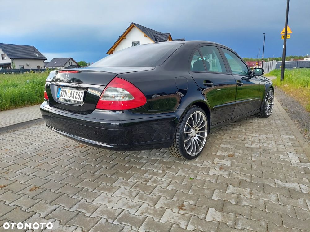 Mercedes-Benz Klasa E - 8