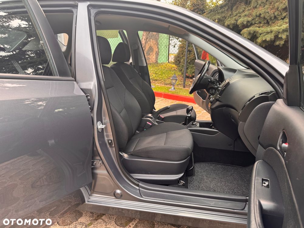 Hyundai i30 1.4 Blue Comfort - 36