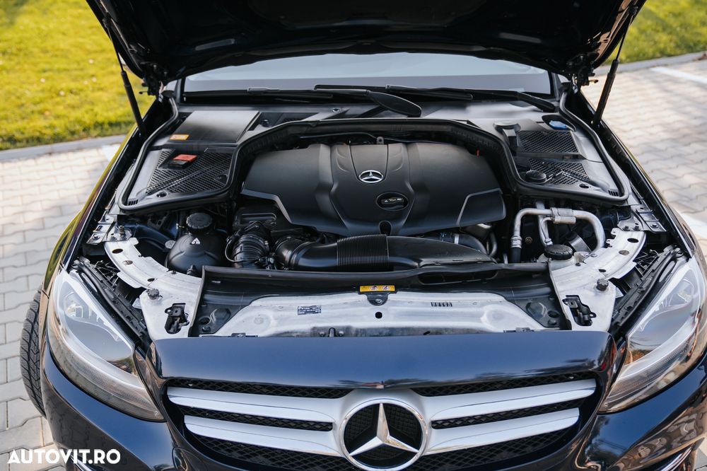 Mercedes-Benz C - 13