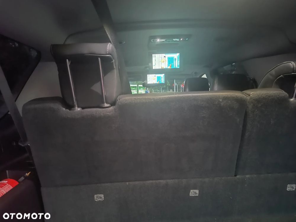 GMC Yukon - 19