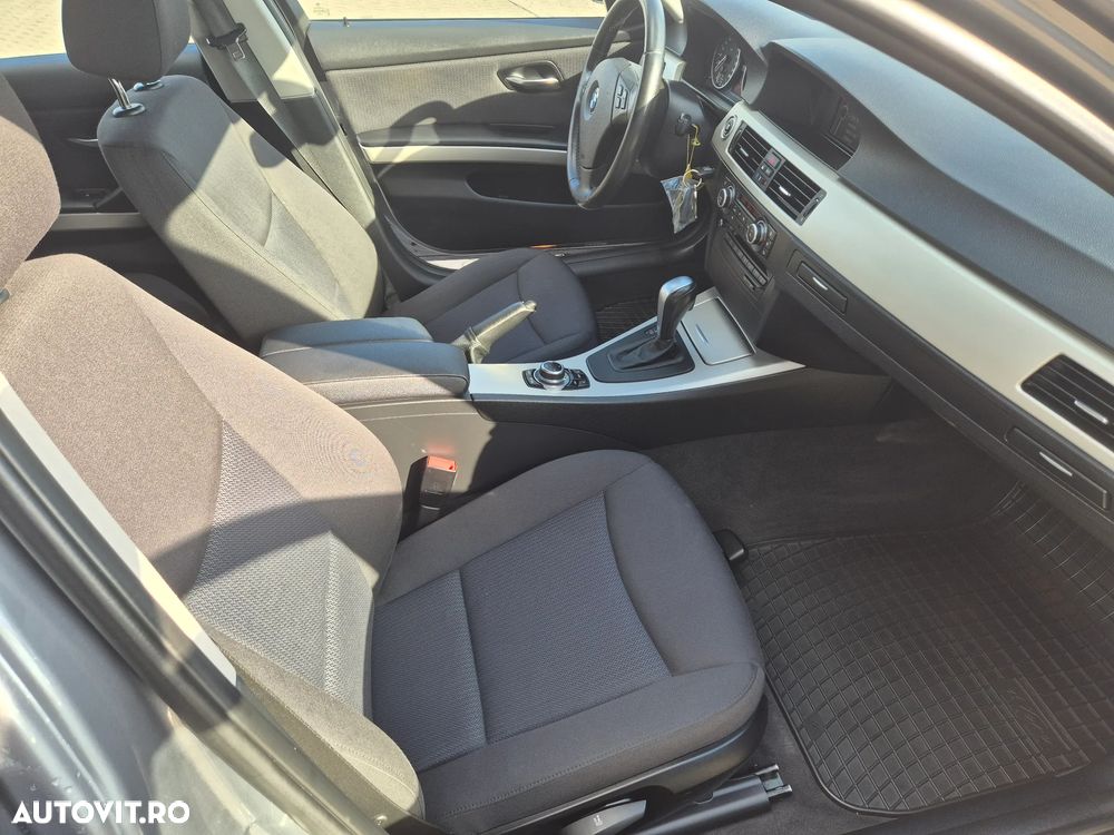 BMW Seria 3 - 18