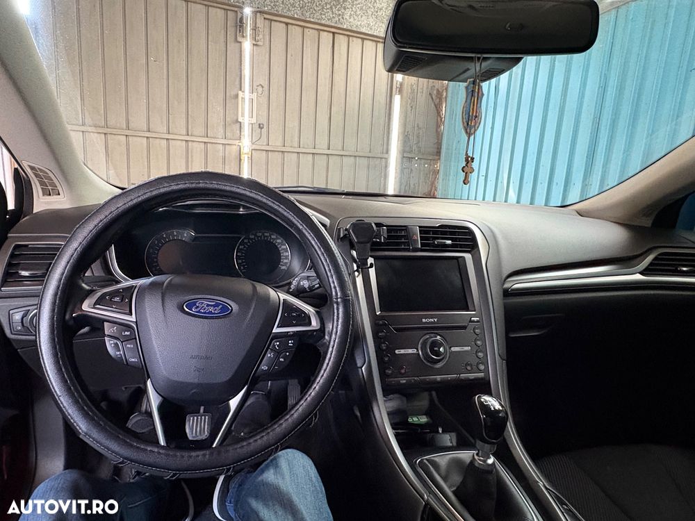 Ford Mondeo 2.0 TDCI Start-Stopp Titanium - 18