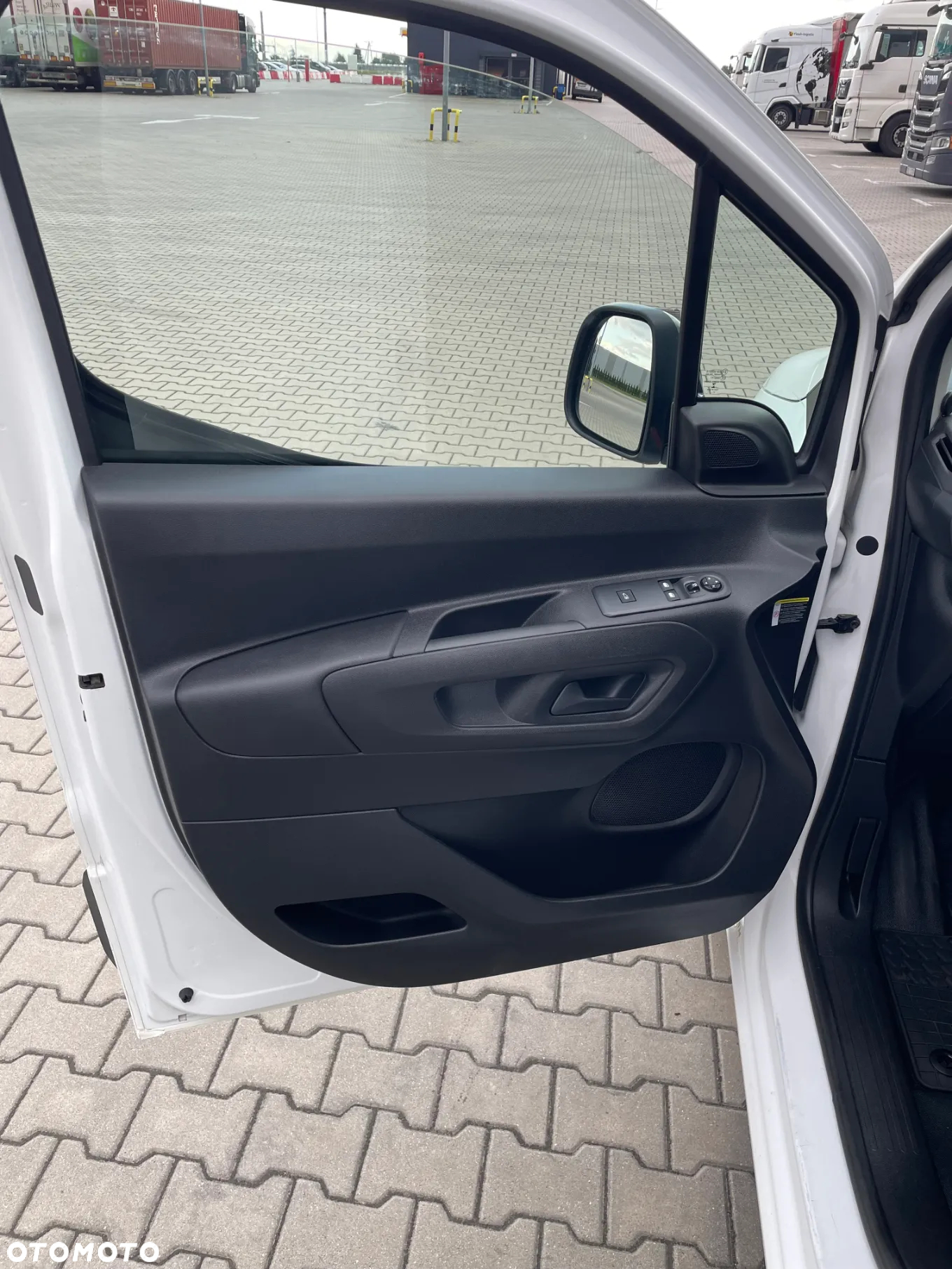 Peugeot Partner 1.5 BlueHDI L2 Pro (bryg.) - 21