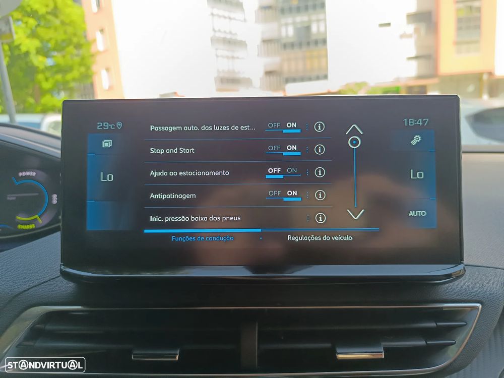 Peugeot 3008 1.2 Hybrid Allure e-DCS6 - 47