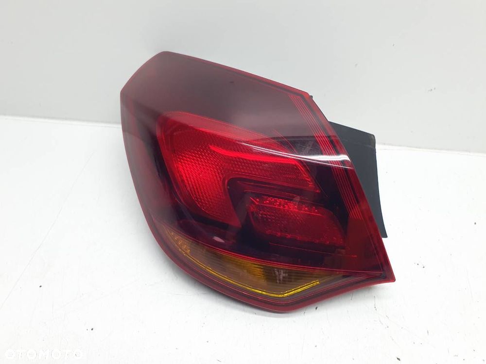 LAMPA TYŁ LEWA CIEMNA COSMO OPEL ASTRA J IV HB 5D EUROPA - 1
