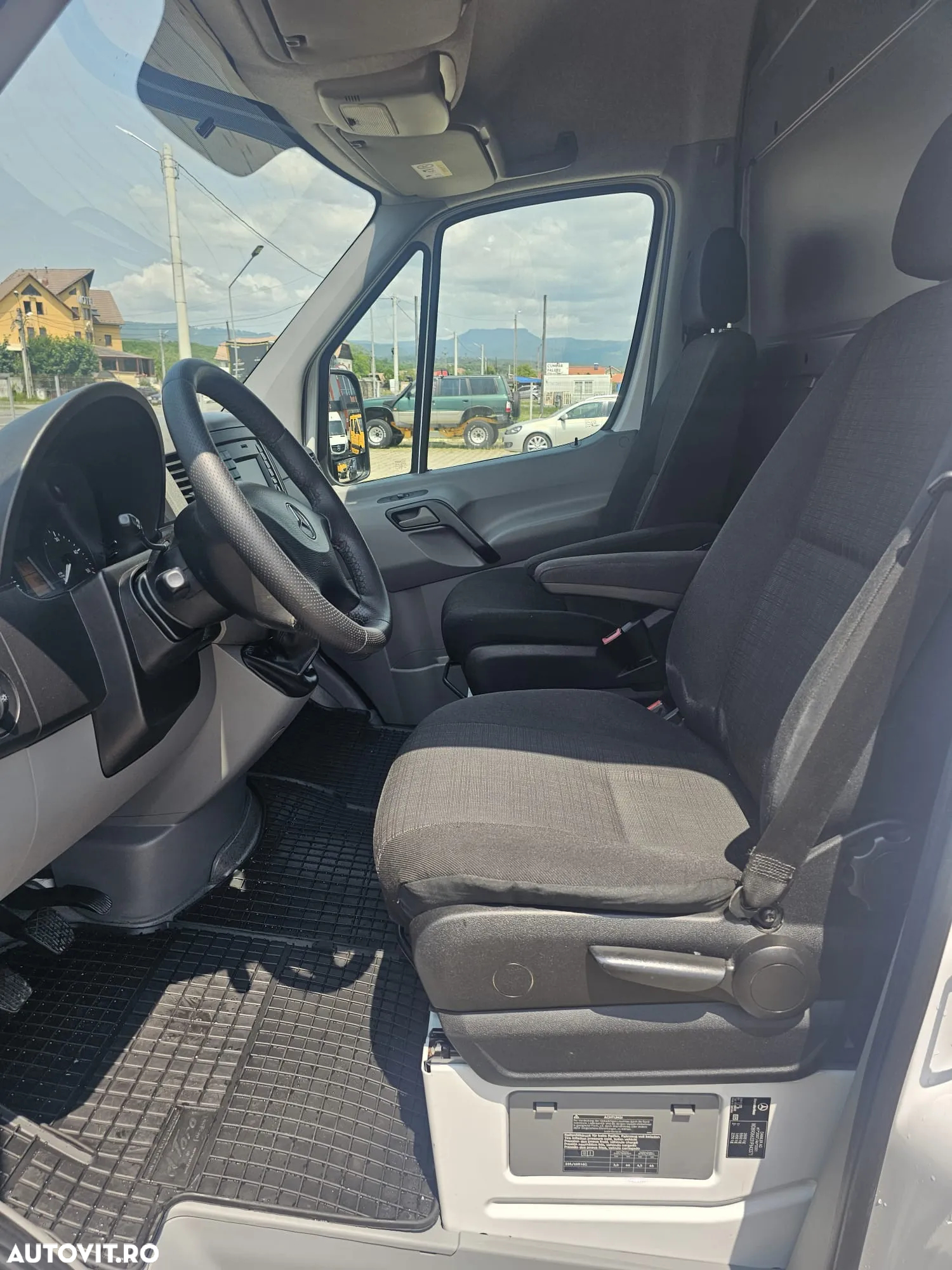 Mercedes-Benz Sprinter 314 CDI An Model 2019 Navigație Mare Climă Pilot automat  Arată ca din fabrică  ! - 11
