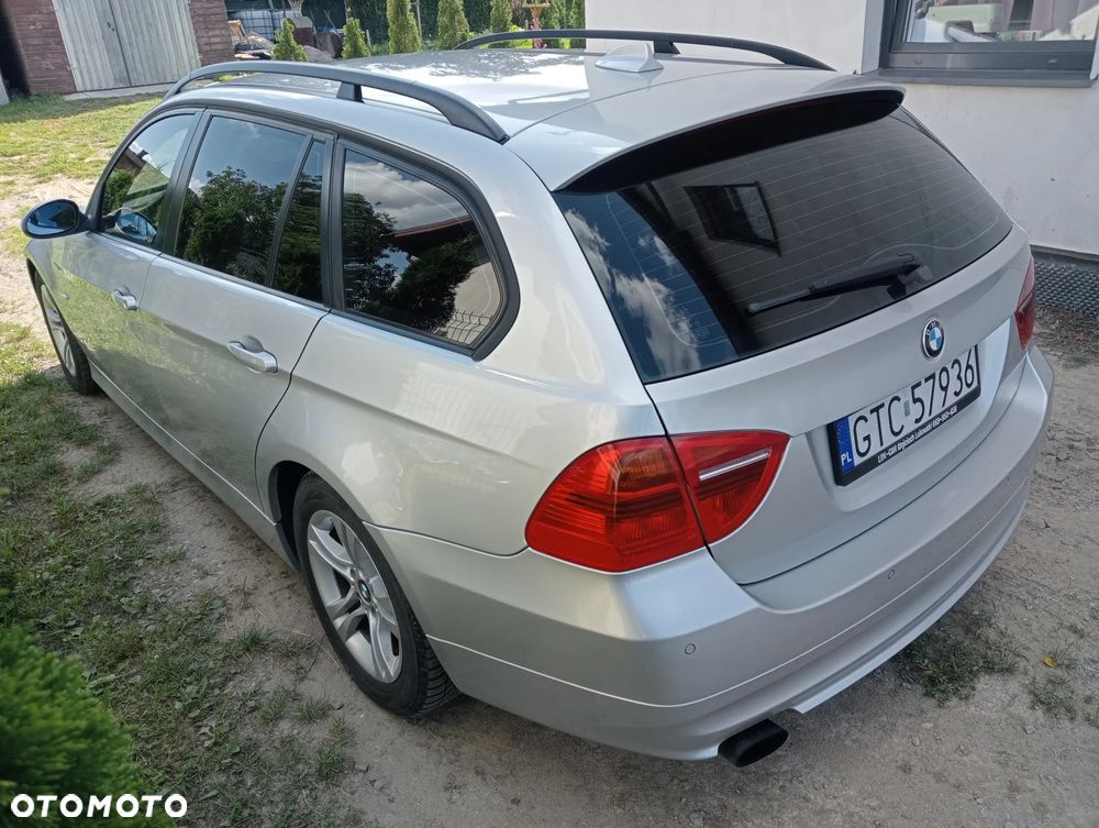 BMW Seria 3 320d - 2