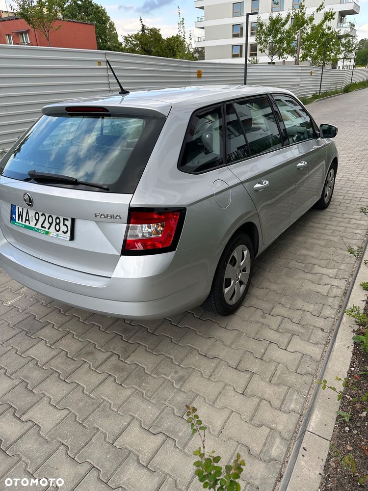 Skoda Fabia - 5