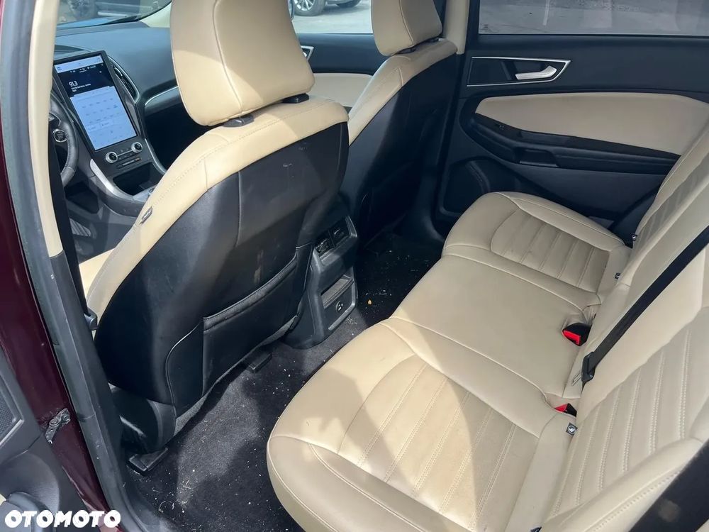 Ford Edge - 13