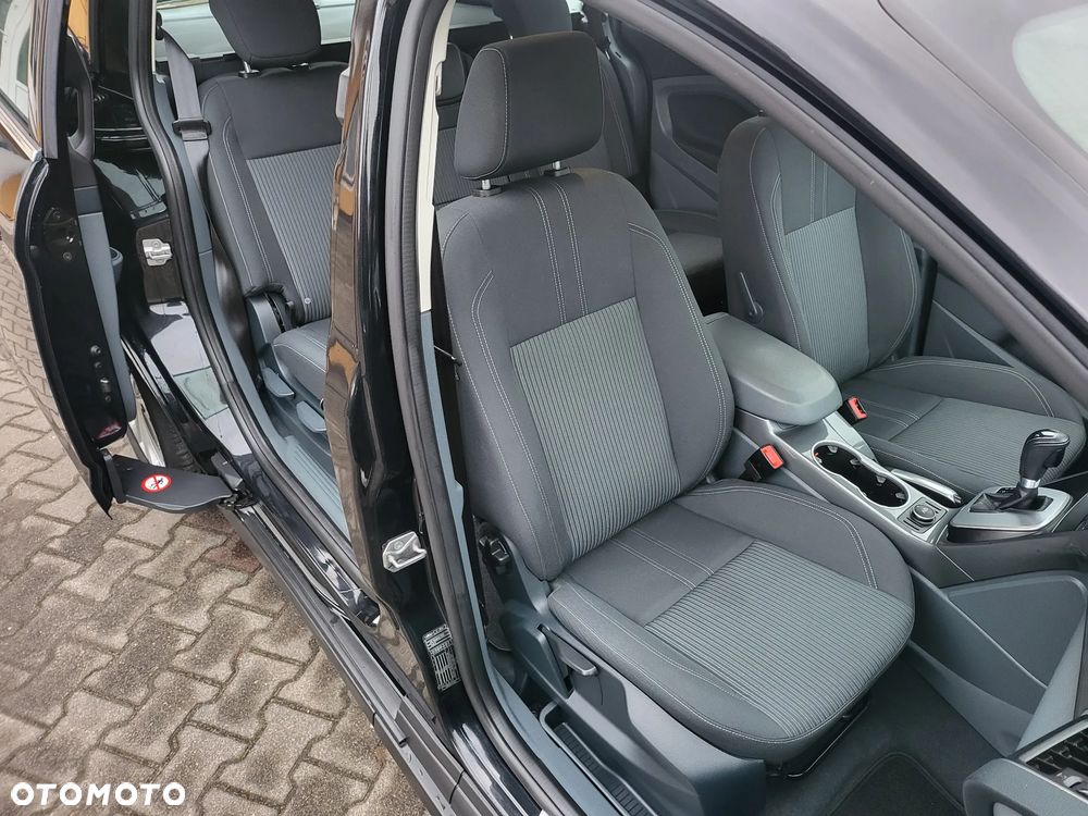 Ford Grand C-MAX 2.0 TDCi Titanium - 25