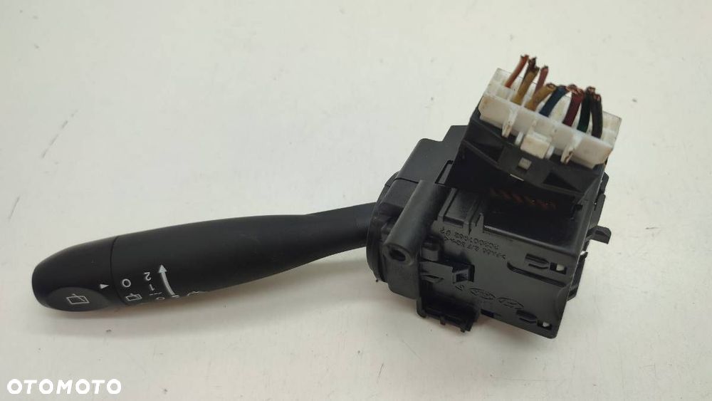 PRZEŁĄCZNIK WYCIERACZEK MANETKA HYUNDAI I10 I 202007982 - 4