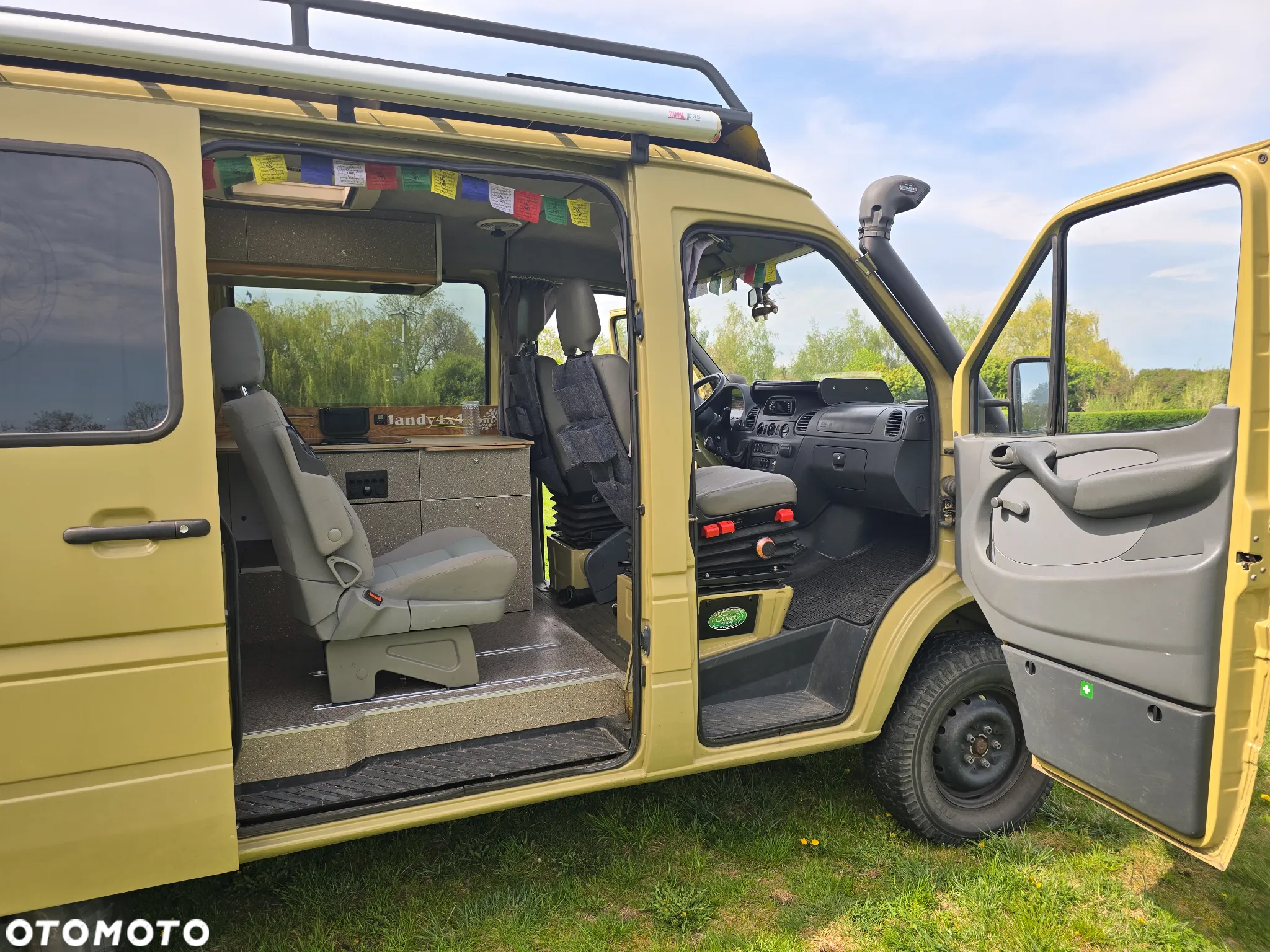 Mercedes-Benz Sprinter - 9
