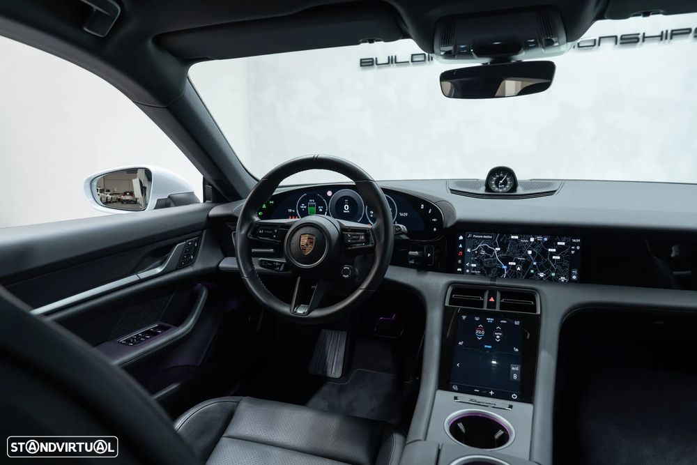 Porsche Taycan Sport Turismo Standard - 20
