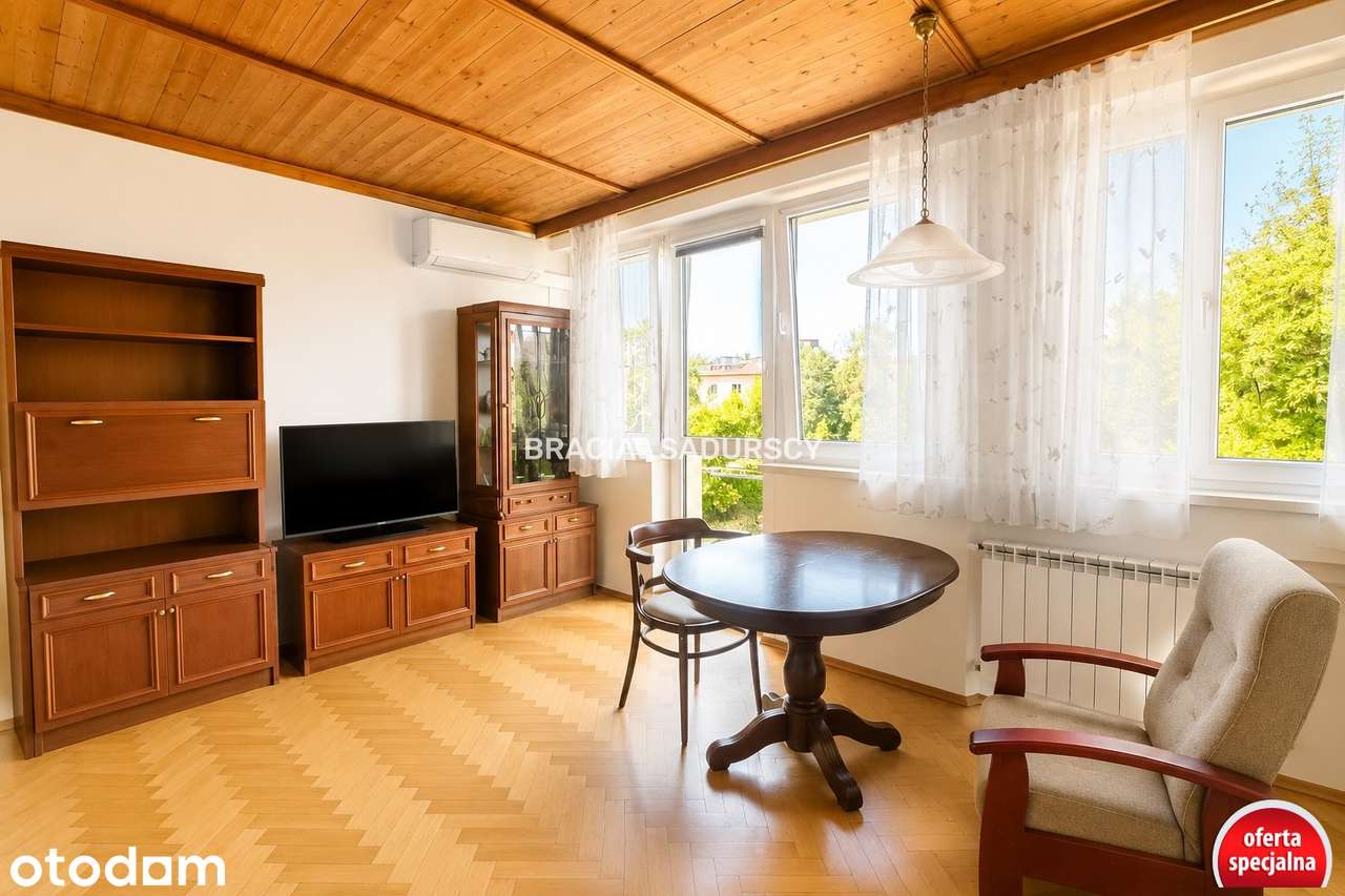 Lea, Krowodrza, 2 pokoje, balkon, ostatnie pietro