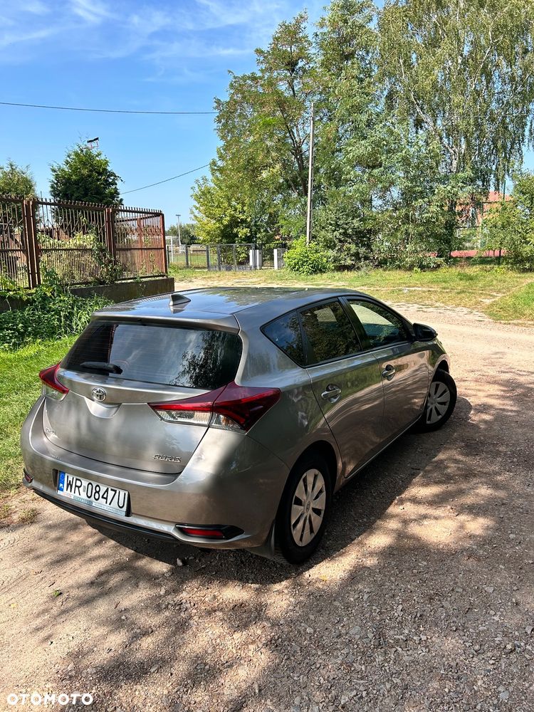 Toyota Auris 1.33 VVT-i Comfort - 12