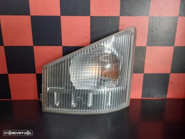 Farolim De Pisca Frente Esquerdo Isuzu N-Serie (6Th Generation) - 1