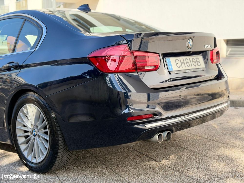 BMW 330 e iPerformance Line Luxury - 21
